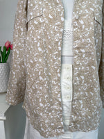 Load image into Gallery viewer, Croft & Barrow Cotton Shirt-Bust 46