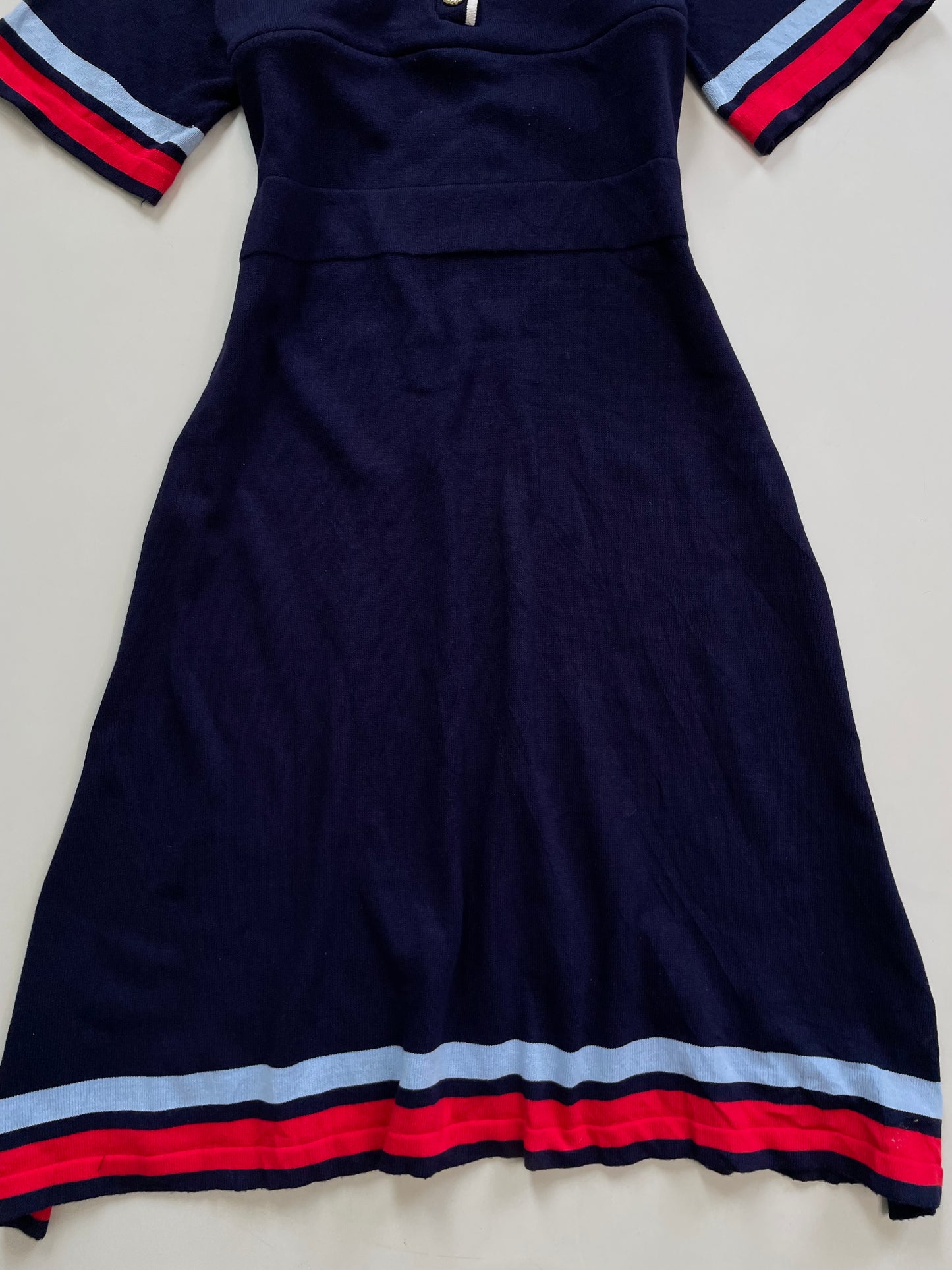 Dress-Bust 34