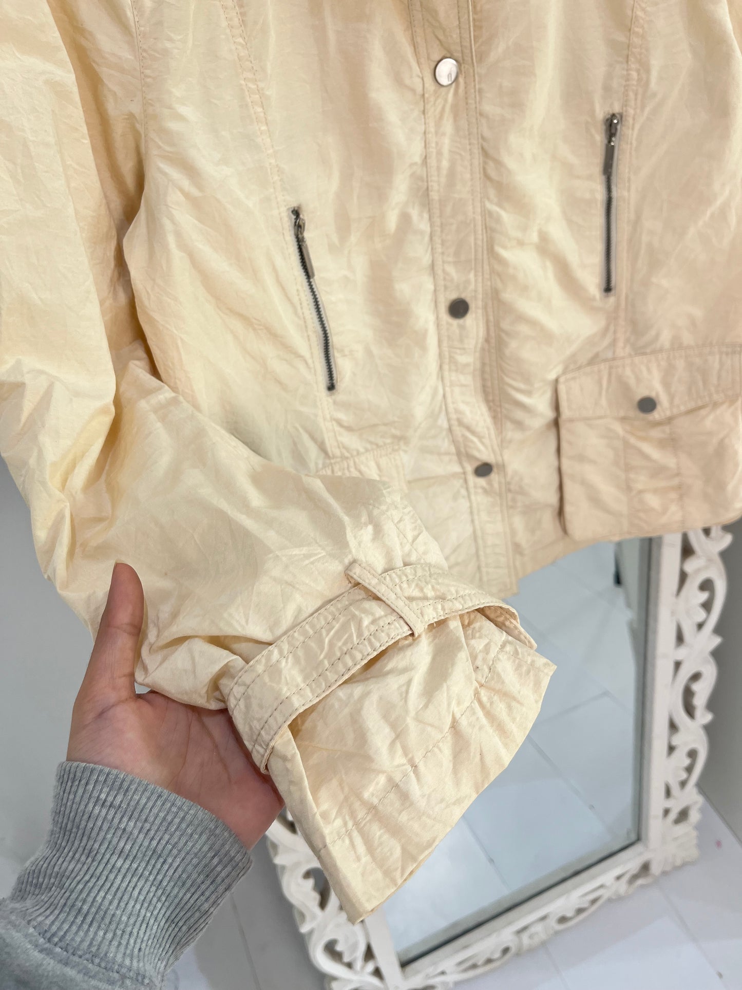 Vintage Jacket-Bust 40