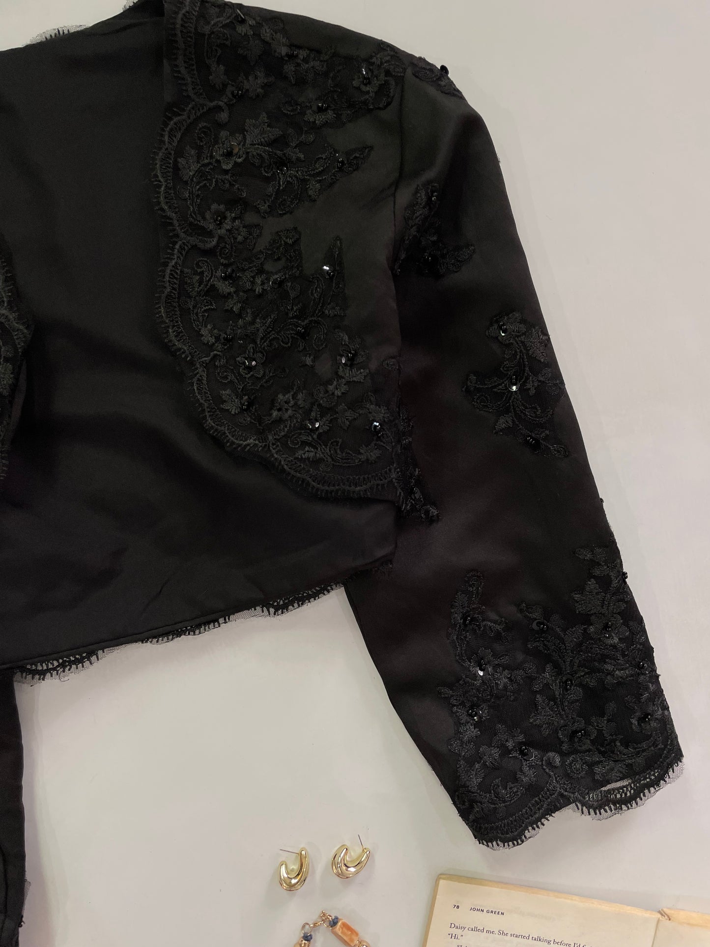 Embroided Vintage Top-Bust 36