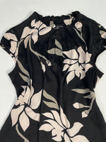 Load image into Gallery viewer, Comma Top-Bust 40