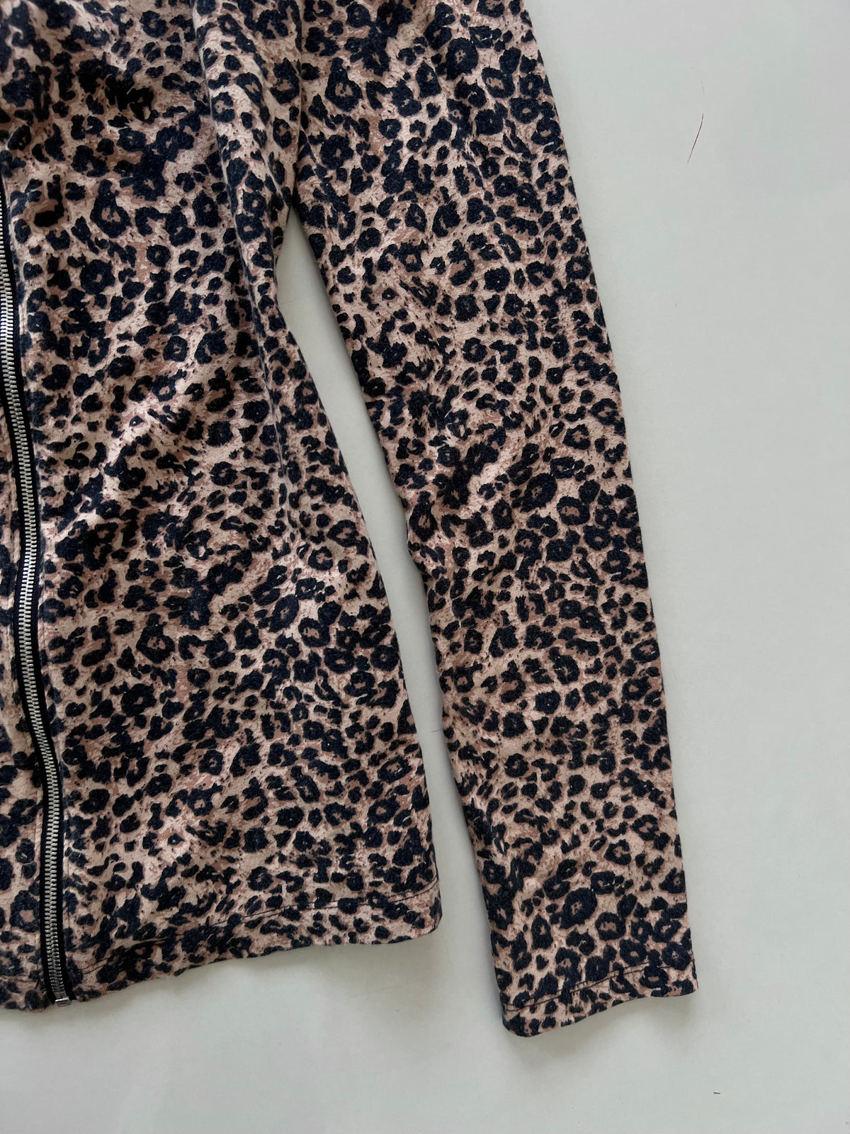 Guess Vintage Zip Up Top-Bust 34 to 36