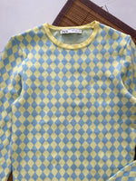 Load image into Gallery viewer, Zara Winter Top-Bust 30 to 32