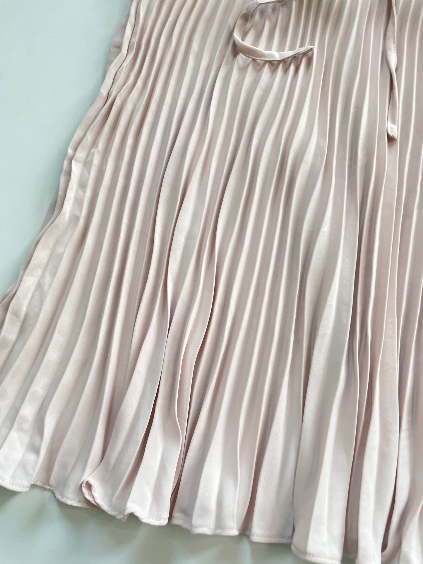 H&m Pleated Skirt-Waist 28 to 30