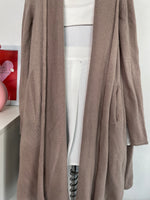 Load image into Gallery viewer, Daniel Hechter Soft Shrug-Bust 42 to 46