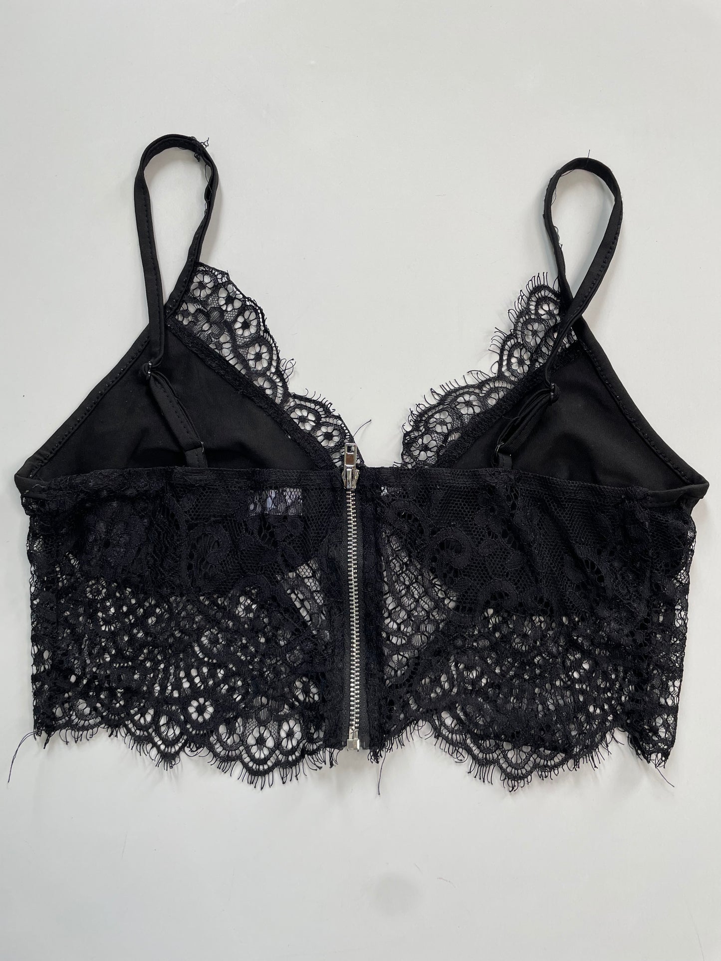 prettylittlething Top -Bust 30