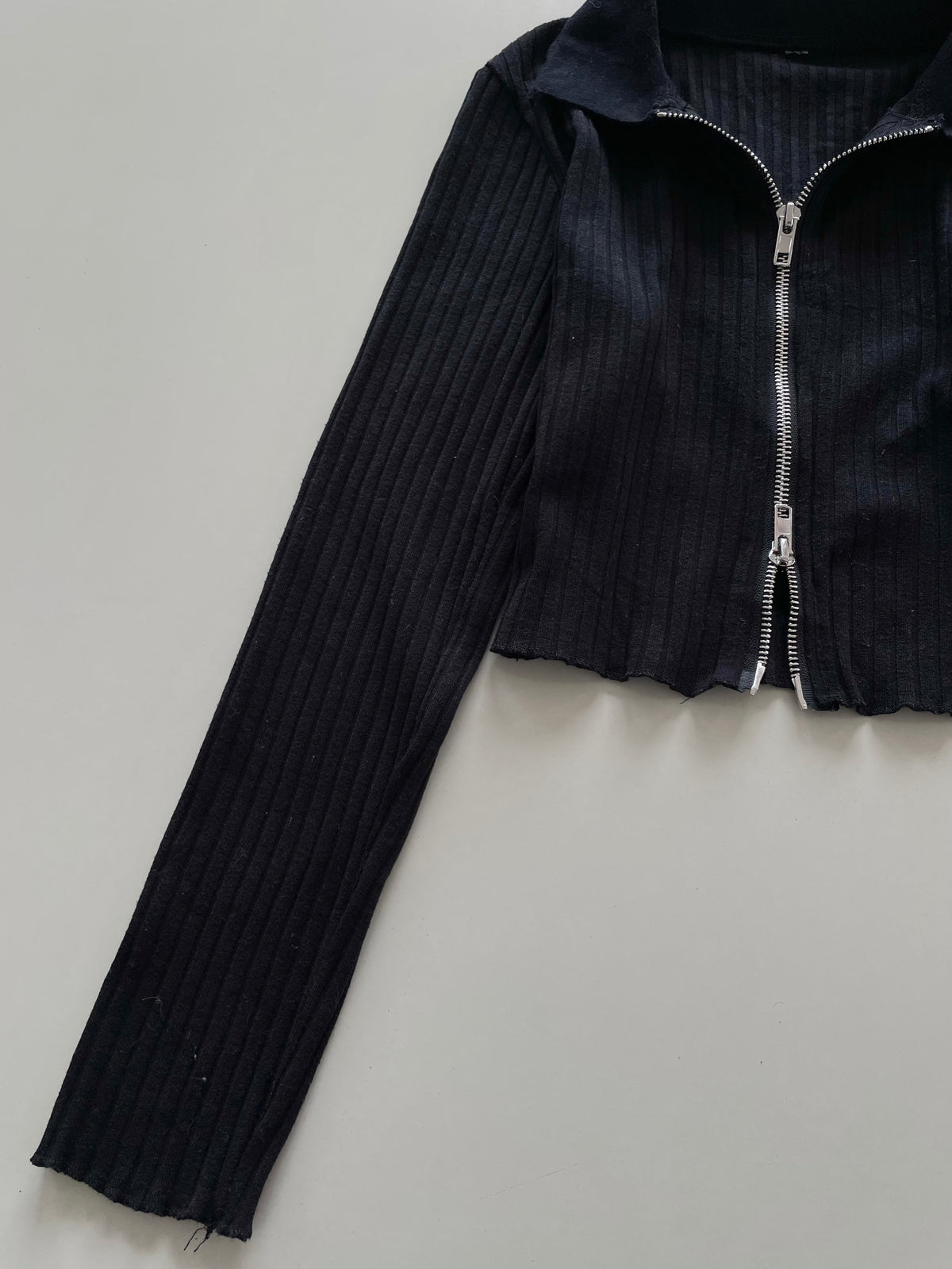 Zip Up Pre Winter Top-Bust 32 to 34