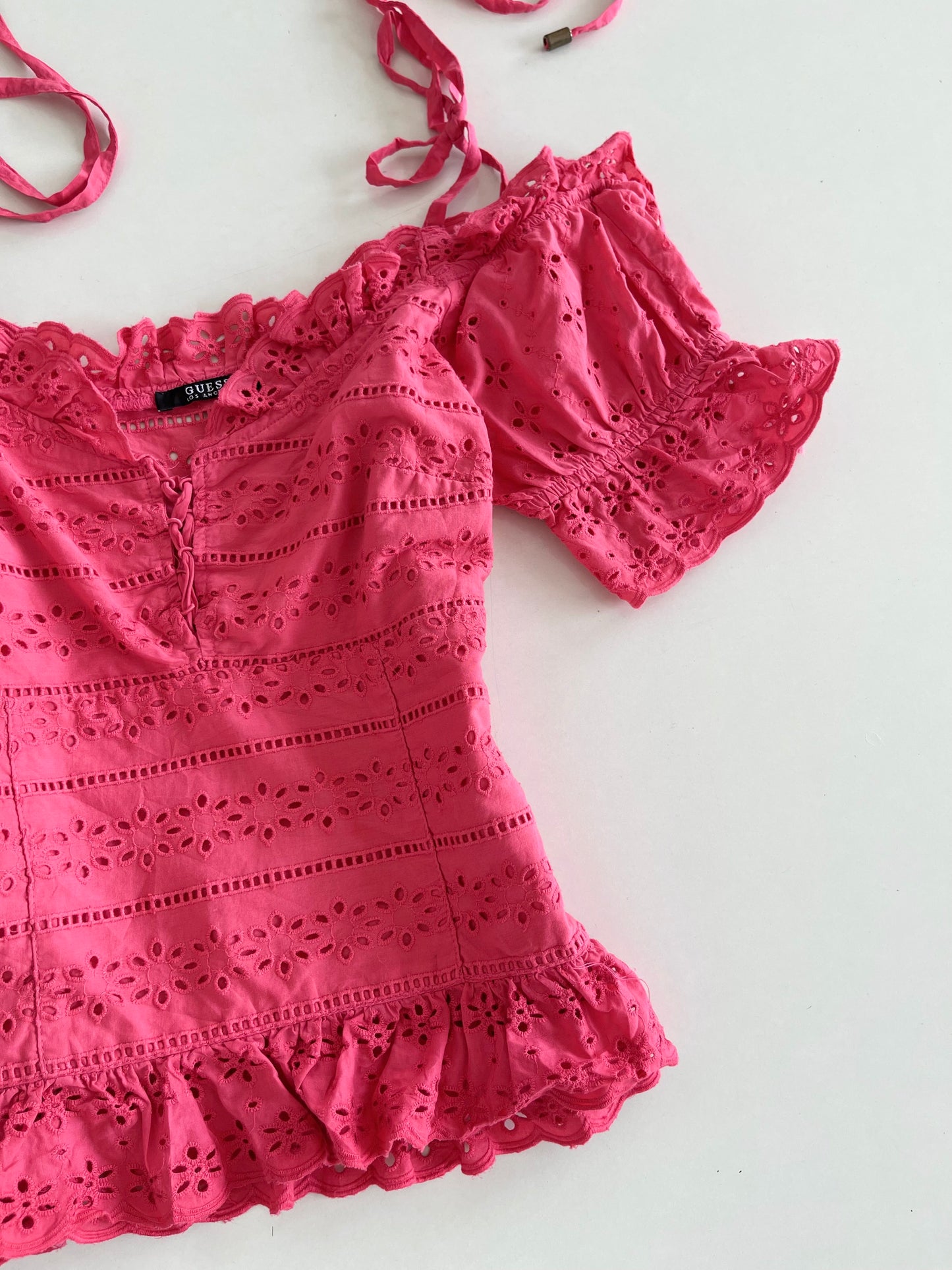 Guess Vintage Top-Bust 34