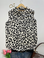 Load image into Gallery viewer, Zara Satin Shirt-Bust 46