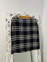 Load image into Gallery viewer, Talbots Tweed Skirt-Waist 30