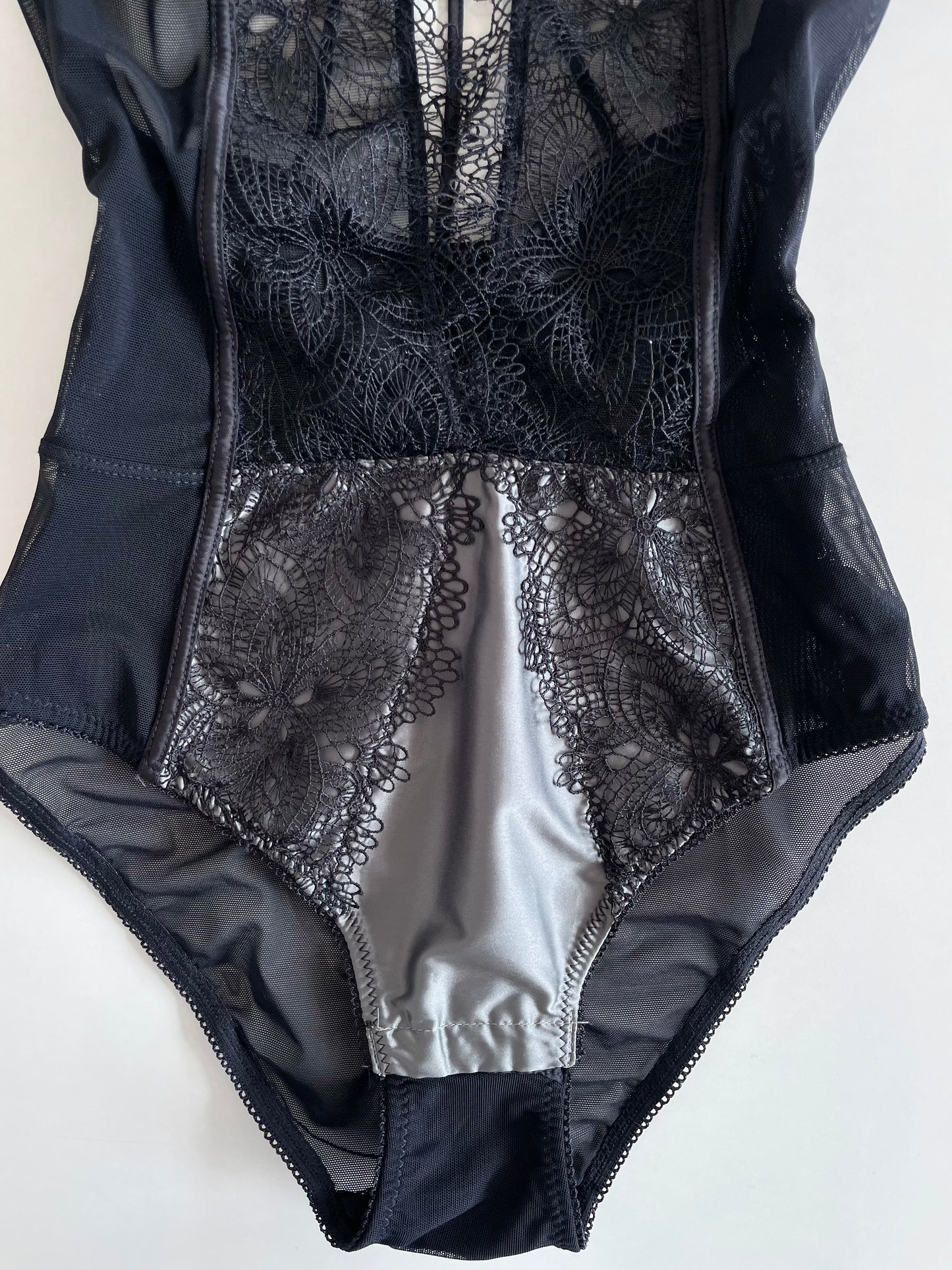 Primark Top-Bust 28 to 30