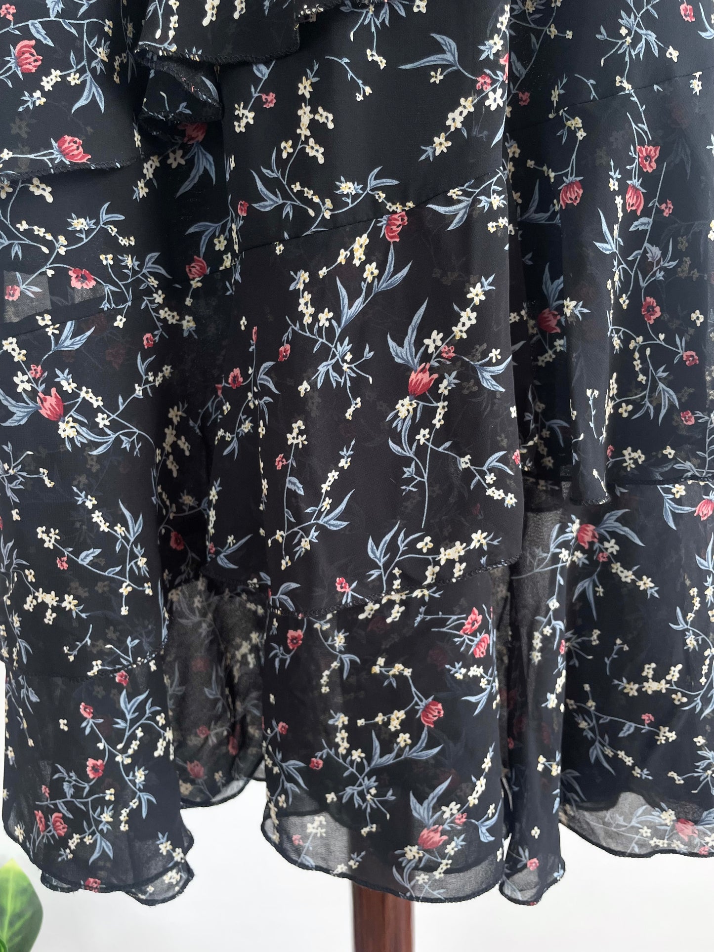 Gardenia Ruffle Skirt-Waist 24 to 30