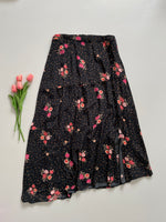 Load image into Gallery viewer, CITY CHIC FLORAL SKIRT - WAIST 42 to 48