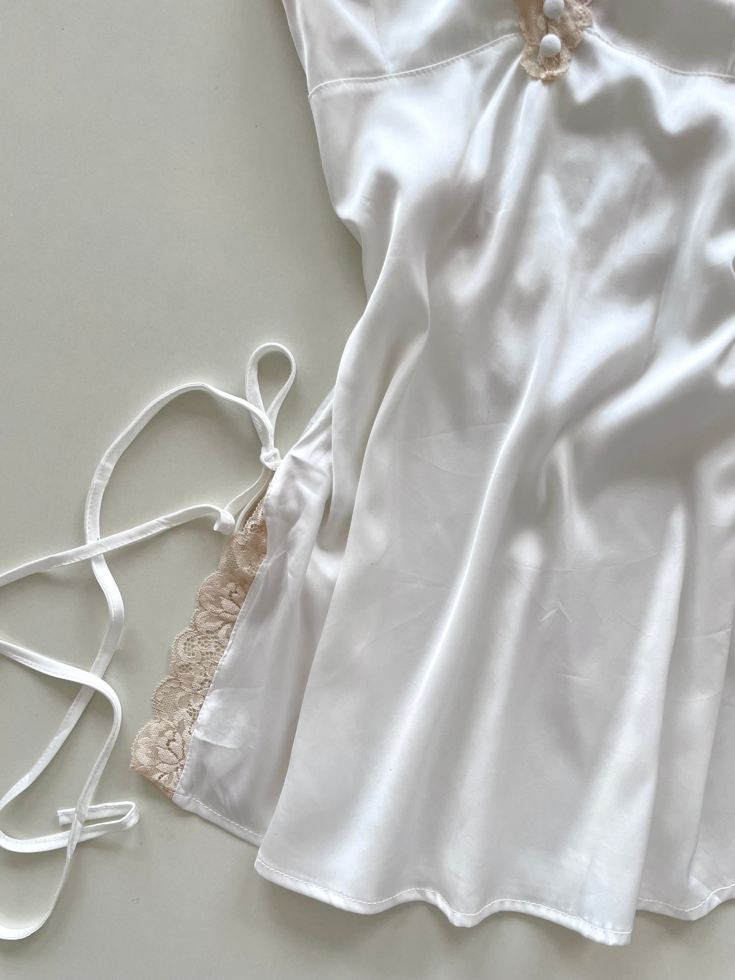 One Empire Sleep Satin Loungewear -Bust 32
