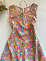 Load image into Gallery viewer, Floral Dress-Bust 38