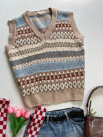 Load image into Gallery viewer, Soft Sweater Vest - Bust 44 to 48
