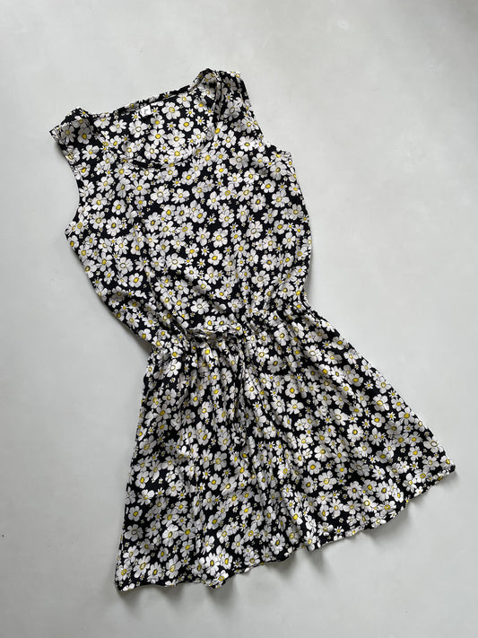 Dress-Bust 34