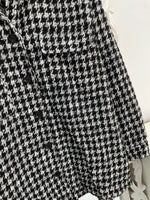 Load image into Gallery viewer, Tweed Thick Shacket-Chest 40
