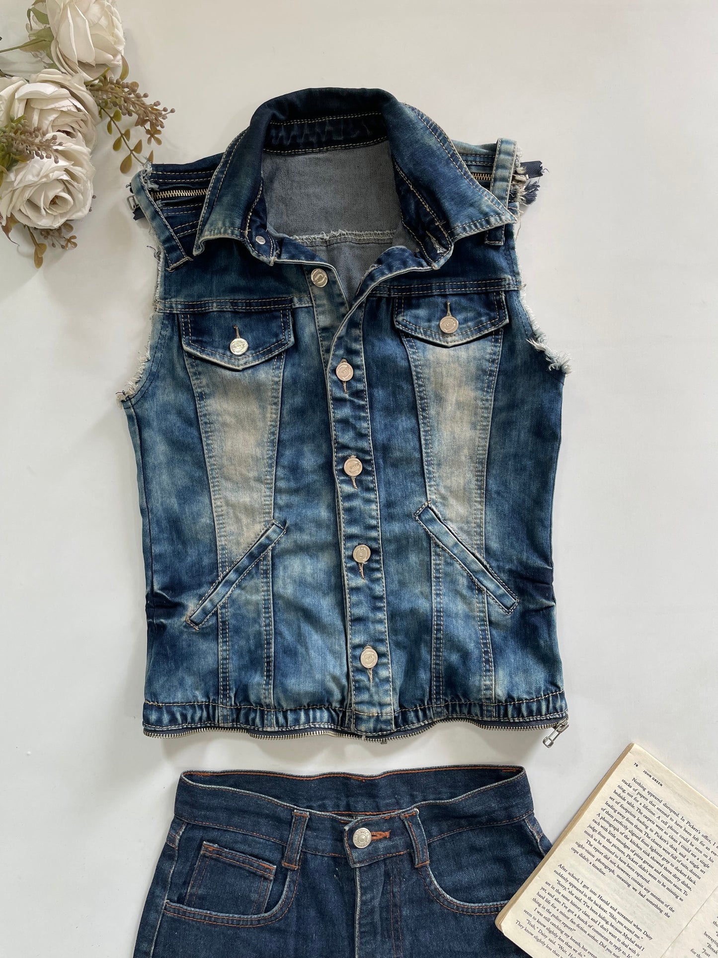 Denim Vest-Bust 32