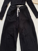 Load image into Gallery viewer, Old Navy Sweatpants-Waist 40 to 42
