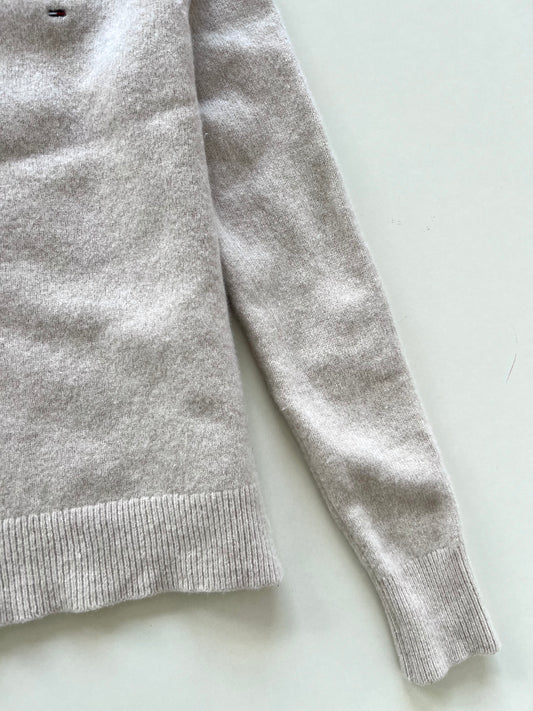 Tommy Hilfiger 100% Wool Vintage Sweater-Bust 32