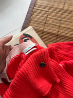 Load image into Gallery viewer, Benetton Pre Winter Top-Bust 34 to 36
