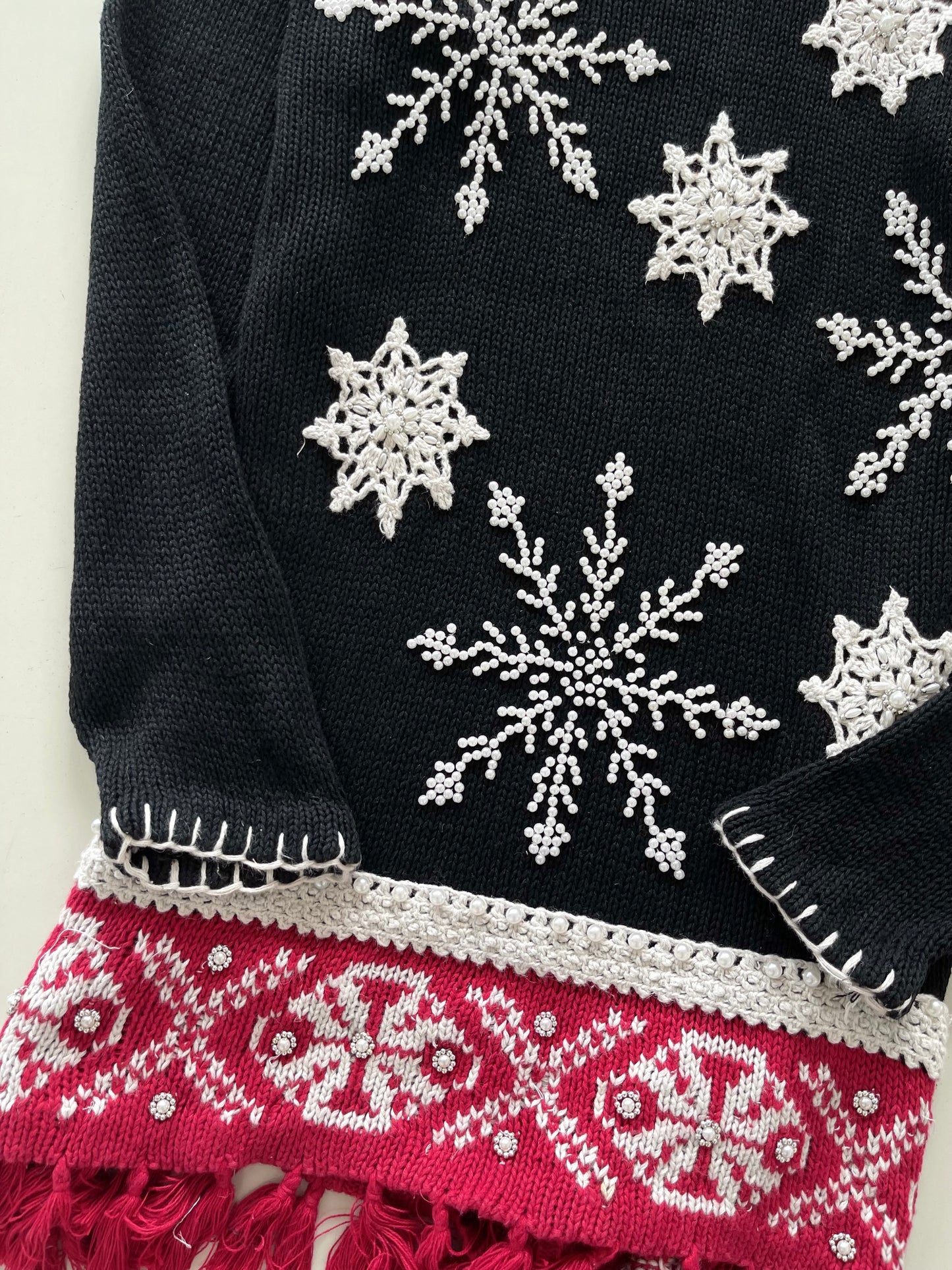 Victoria Jones Embroidered Vintage Sweater-Bust 44
