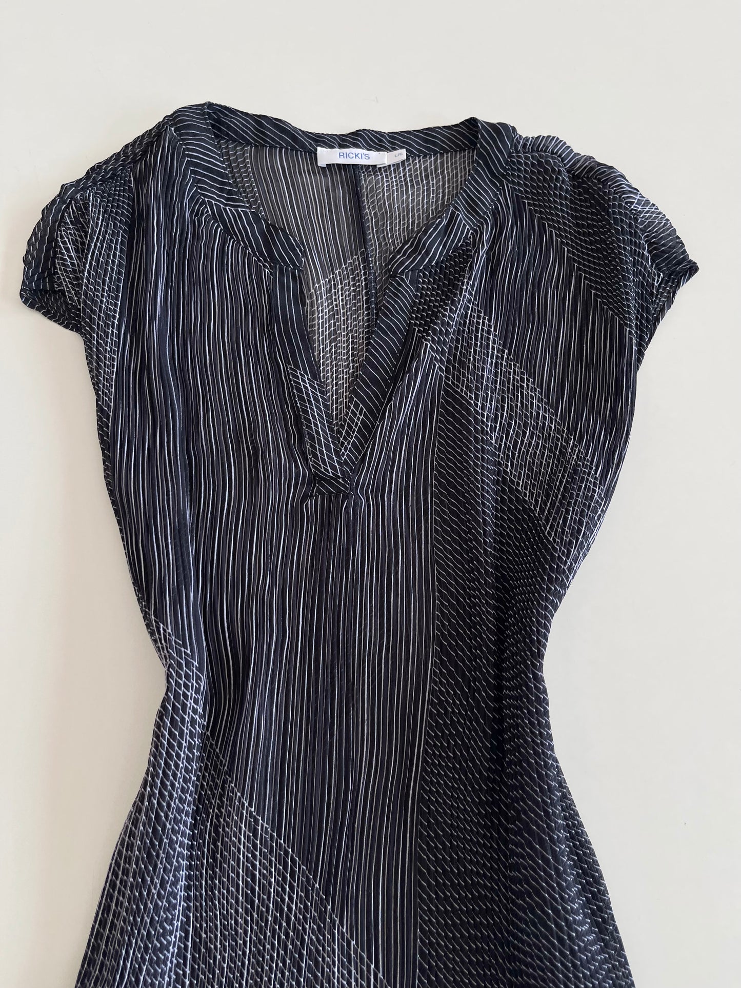 Rickis Pleated Vintage Top-Bust 42 to 44