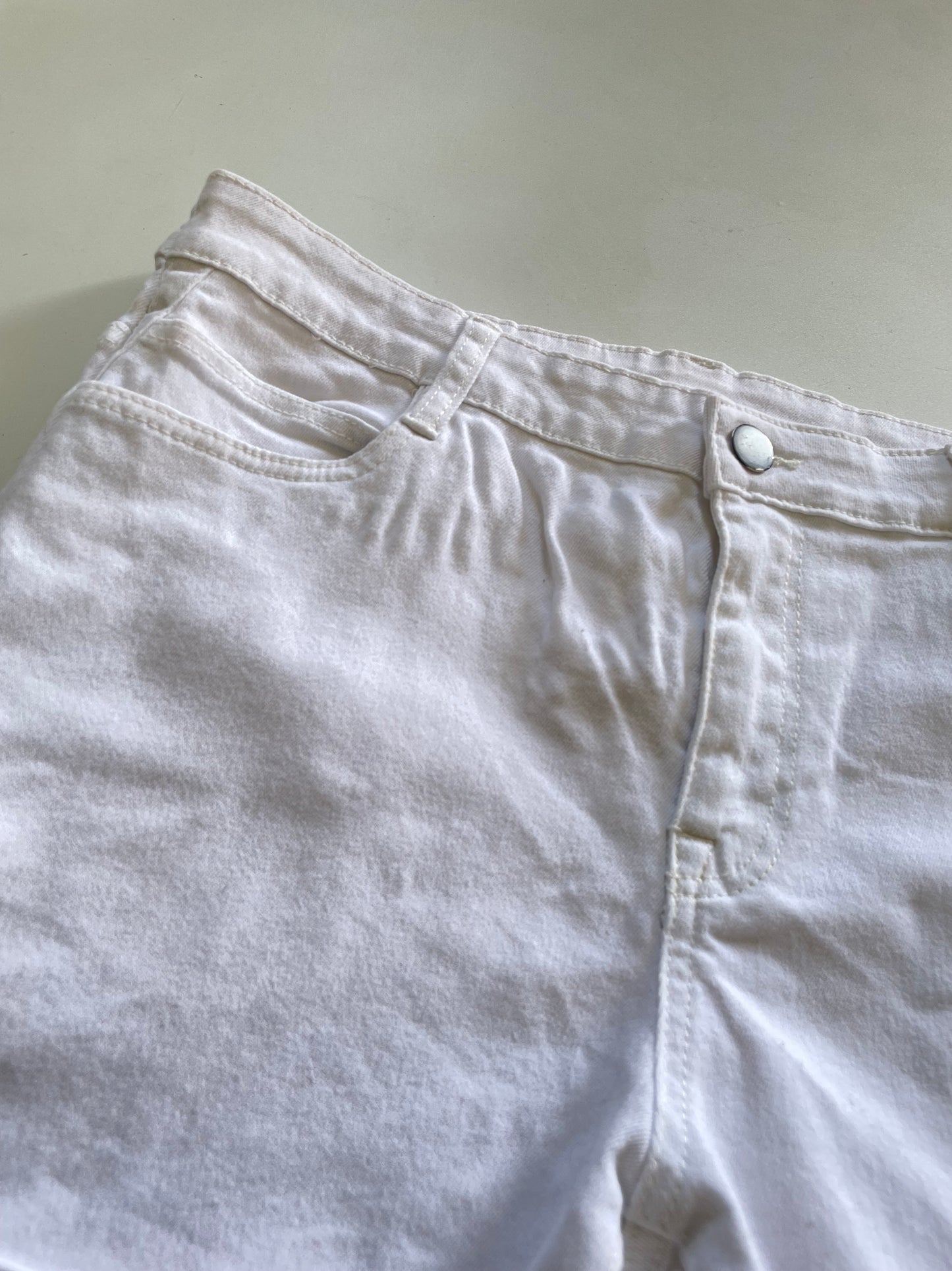 Shorts-Waist 28