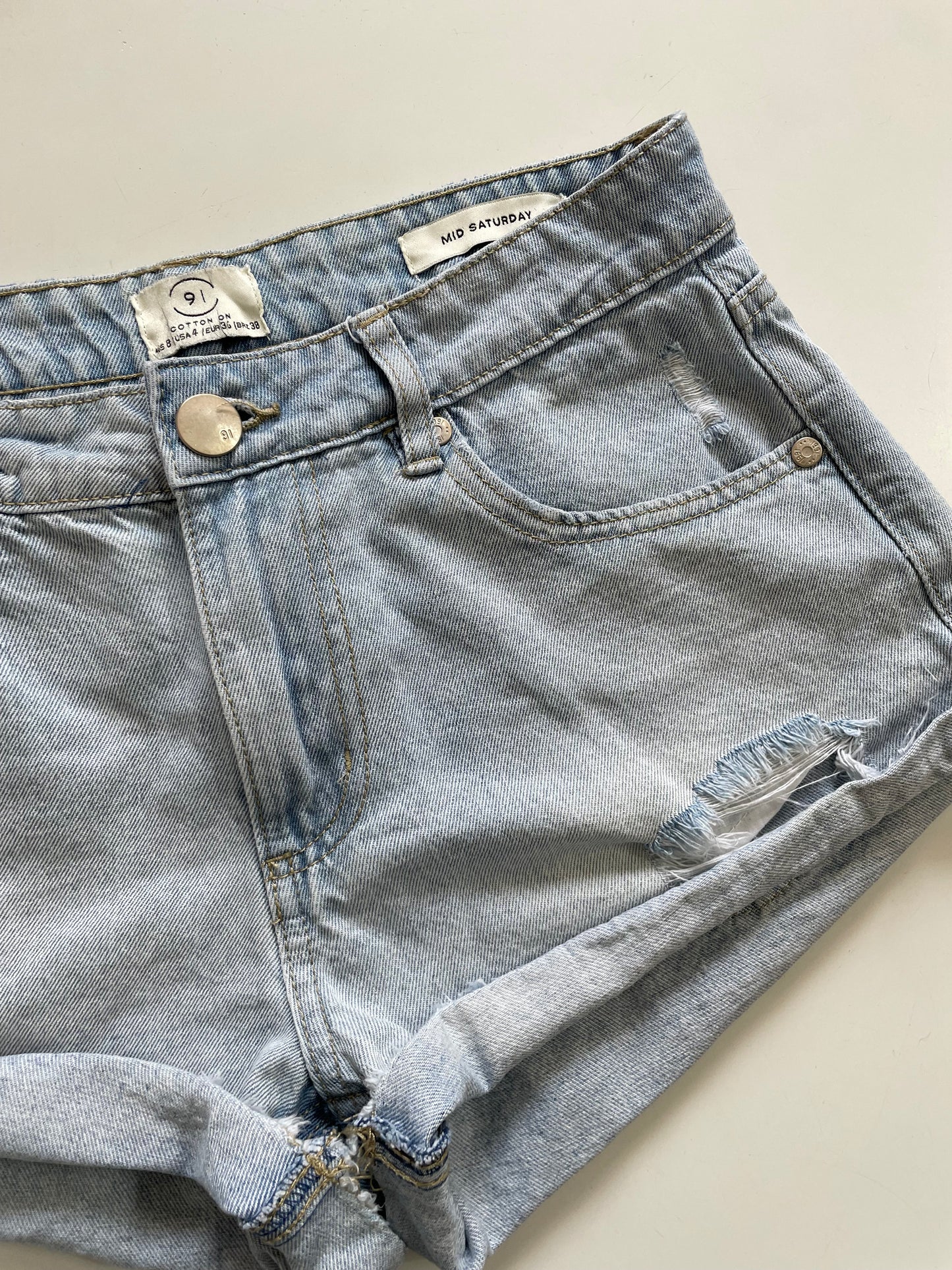 COTTON ON DENIM SHORTS - WAIST 28