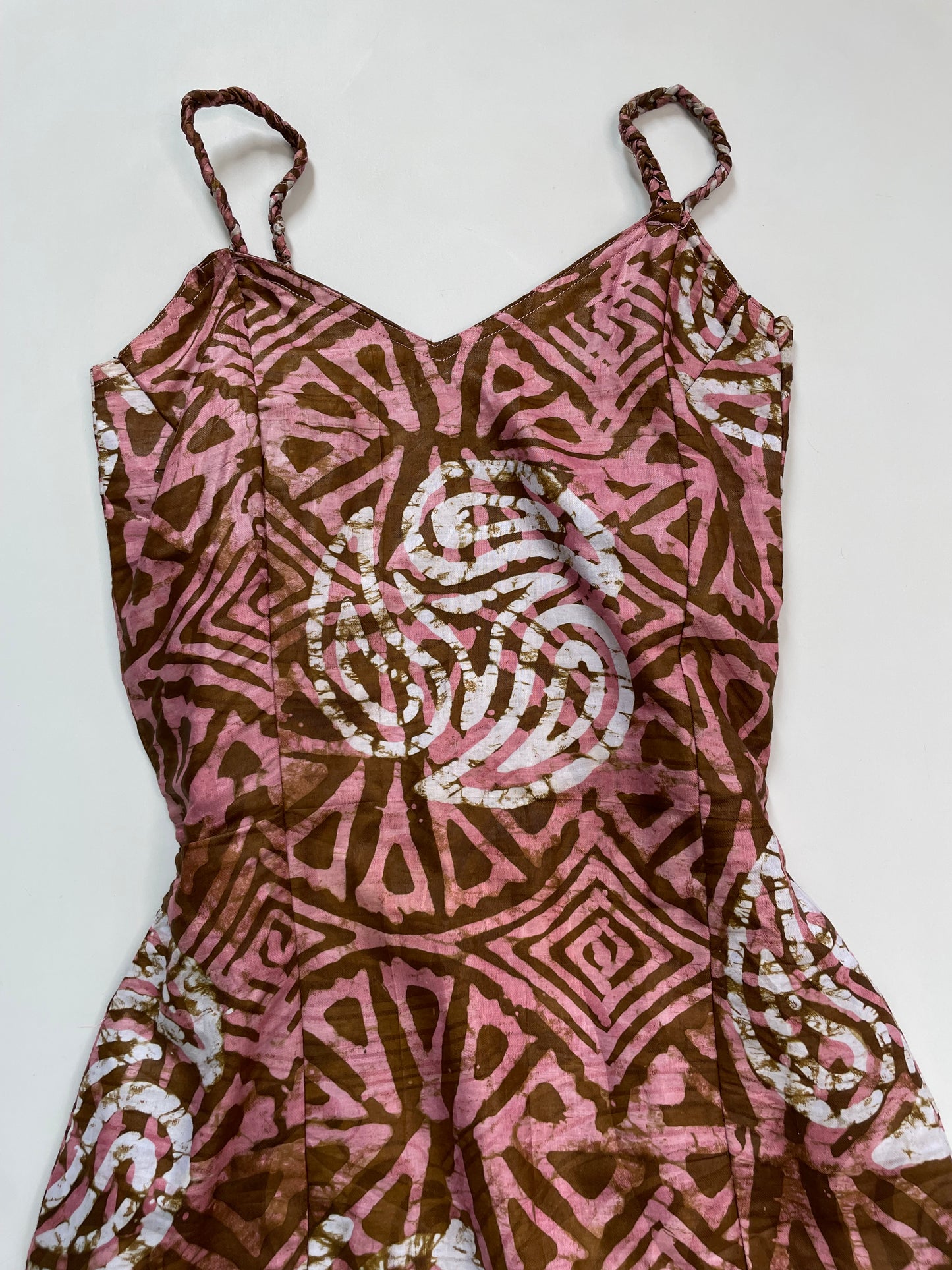 Dress-Bust 28