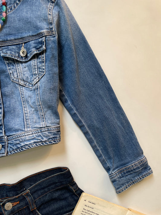 Stradivarius Denimwear-Chest 32