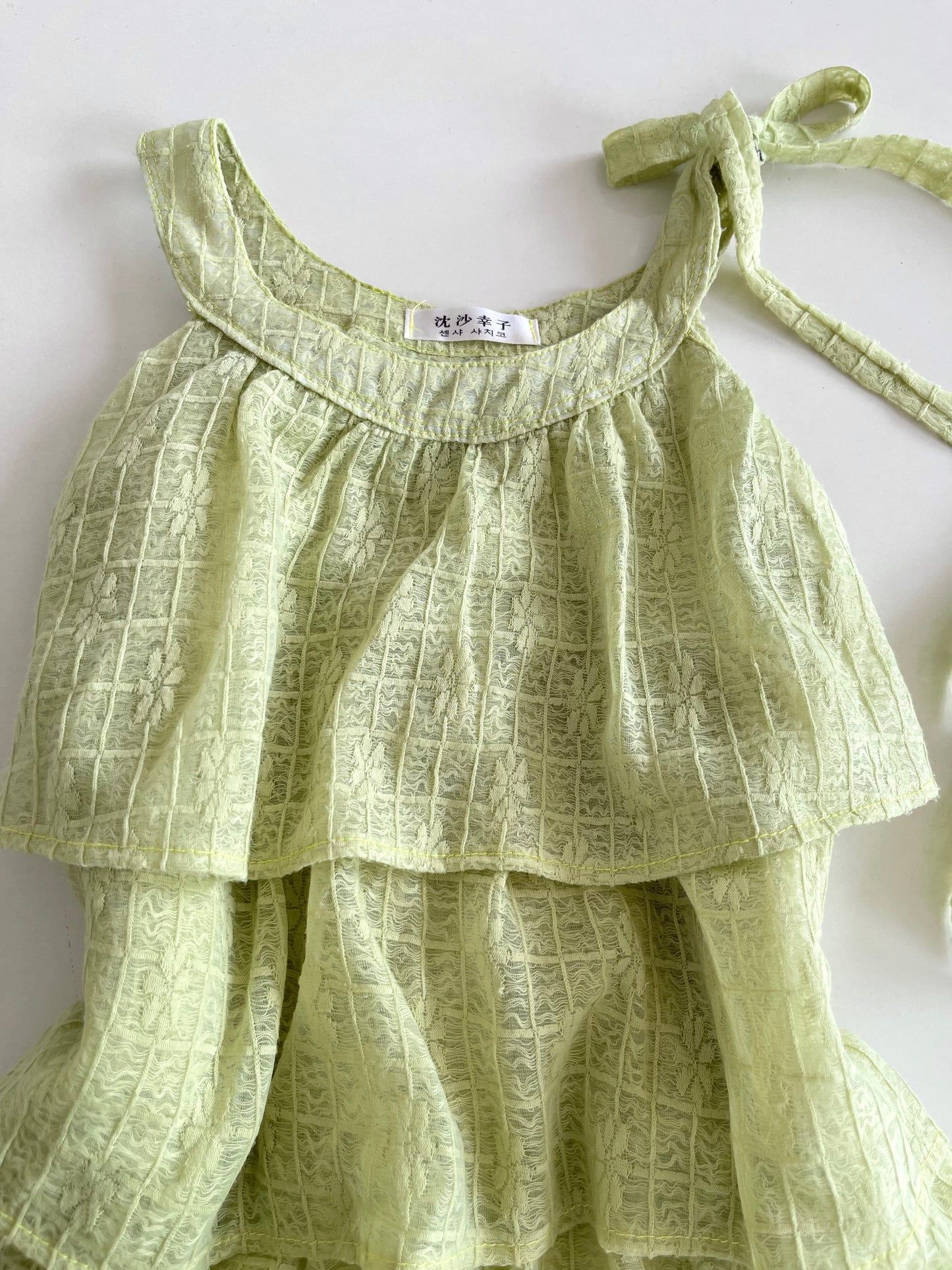 Vintage Ruffle Top-Bust 36 to 38