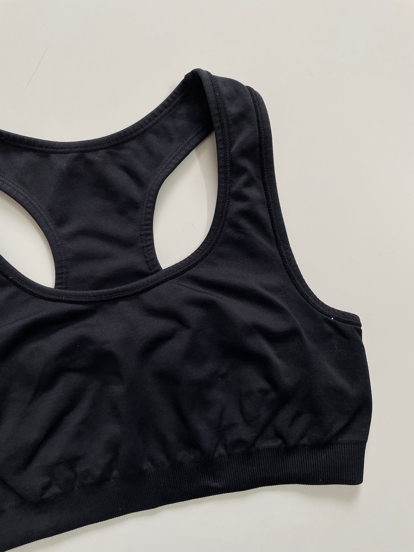 SOLID BLACK SOFT SPORTS BRA - BUST 30 TO 32