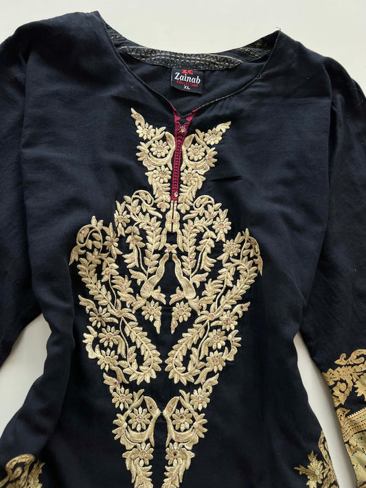 Zainab Vintage Embroidered Kurta-Bust 44