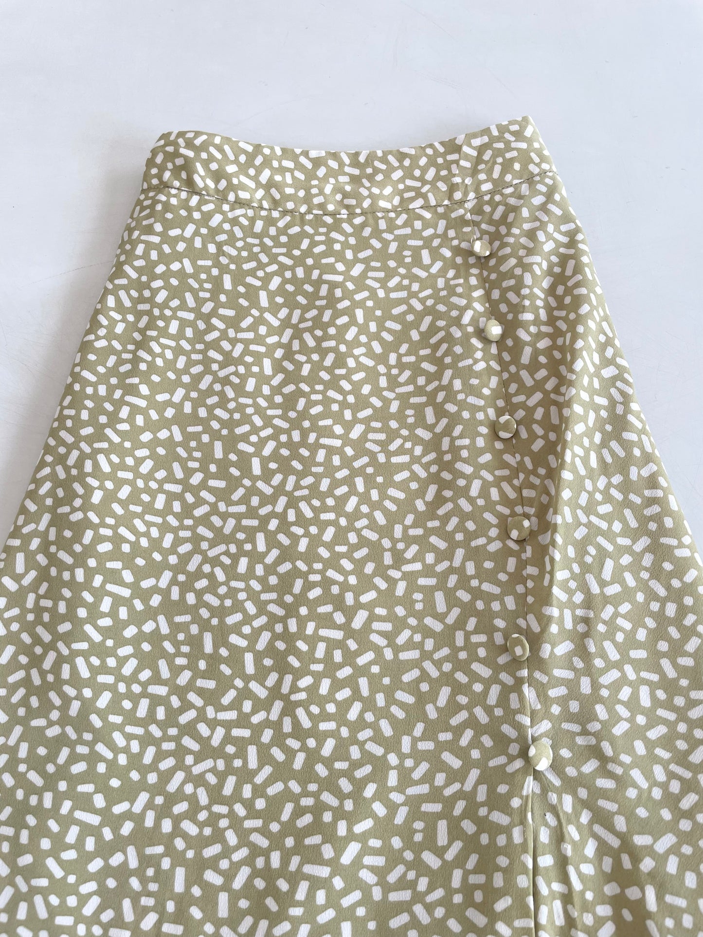 Beige Flowy Skirt-Waist 26