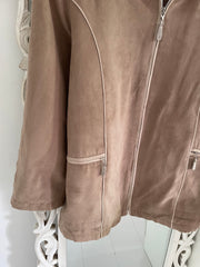 Bellasoft Warm Winter Jacket-Chest 44