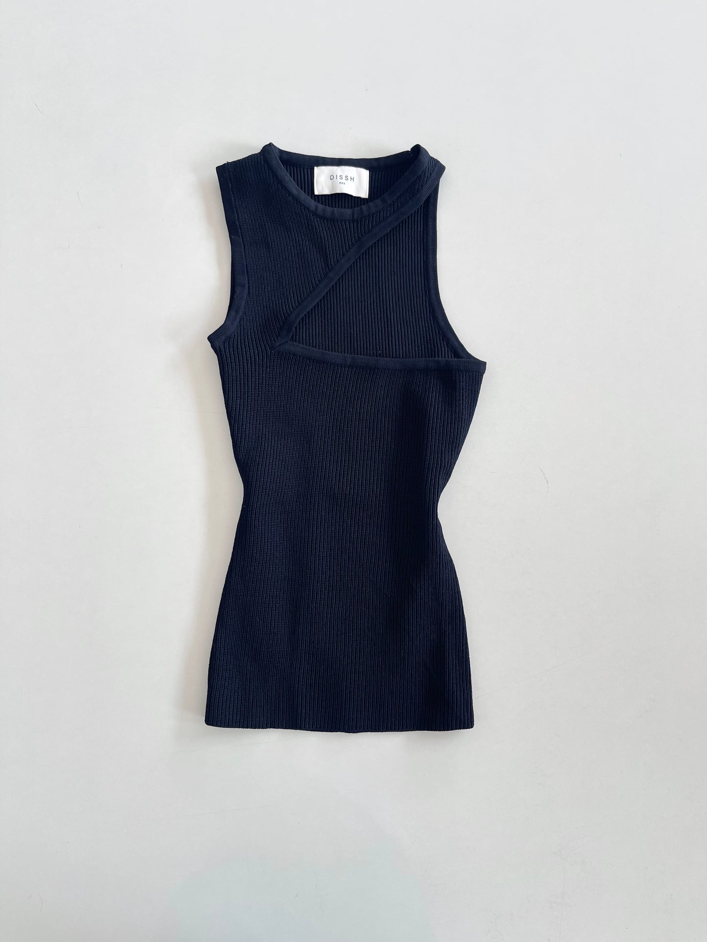 Dissh Top-Bust 24 to 26