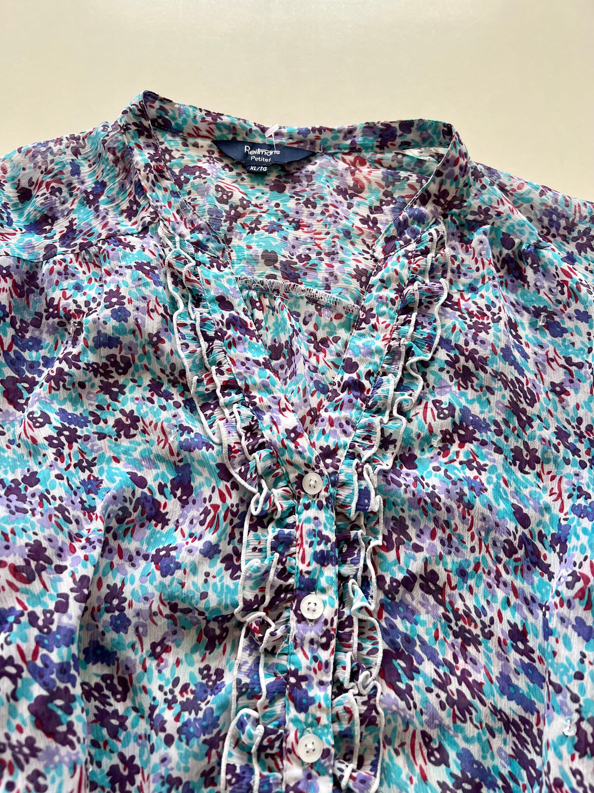 Reitmans Sheer Top-Bust 44