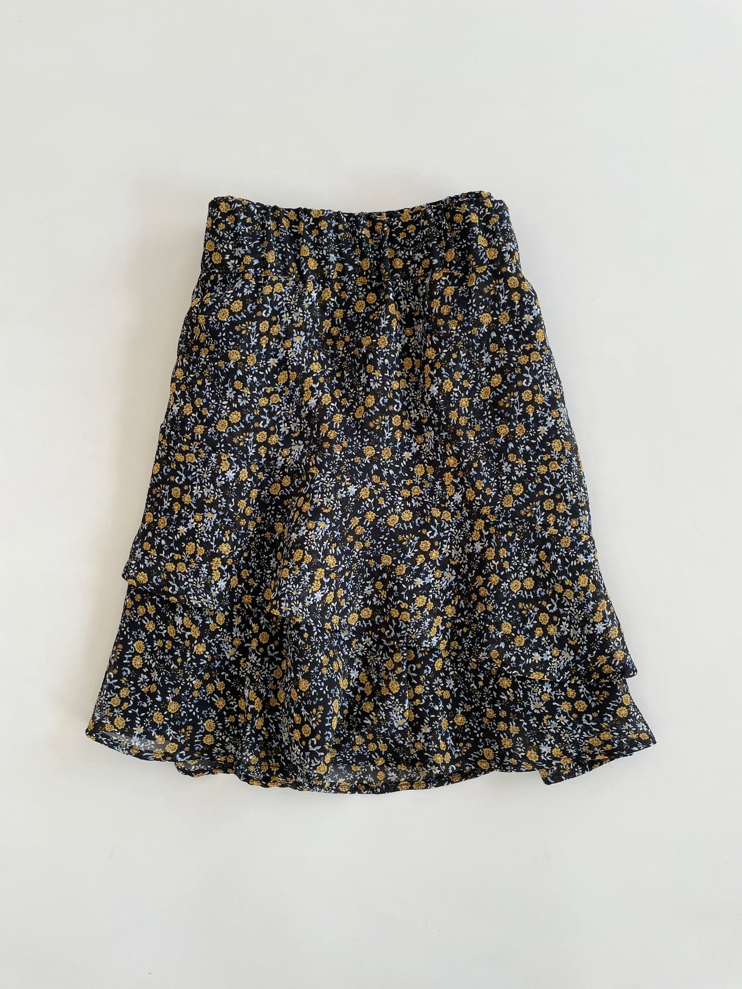 Ruffle Skirt-Waist 28 to 30