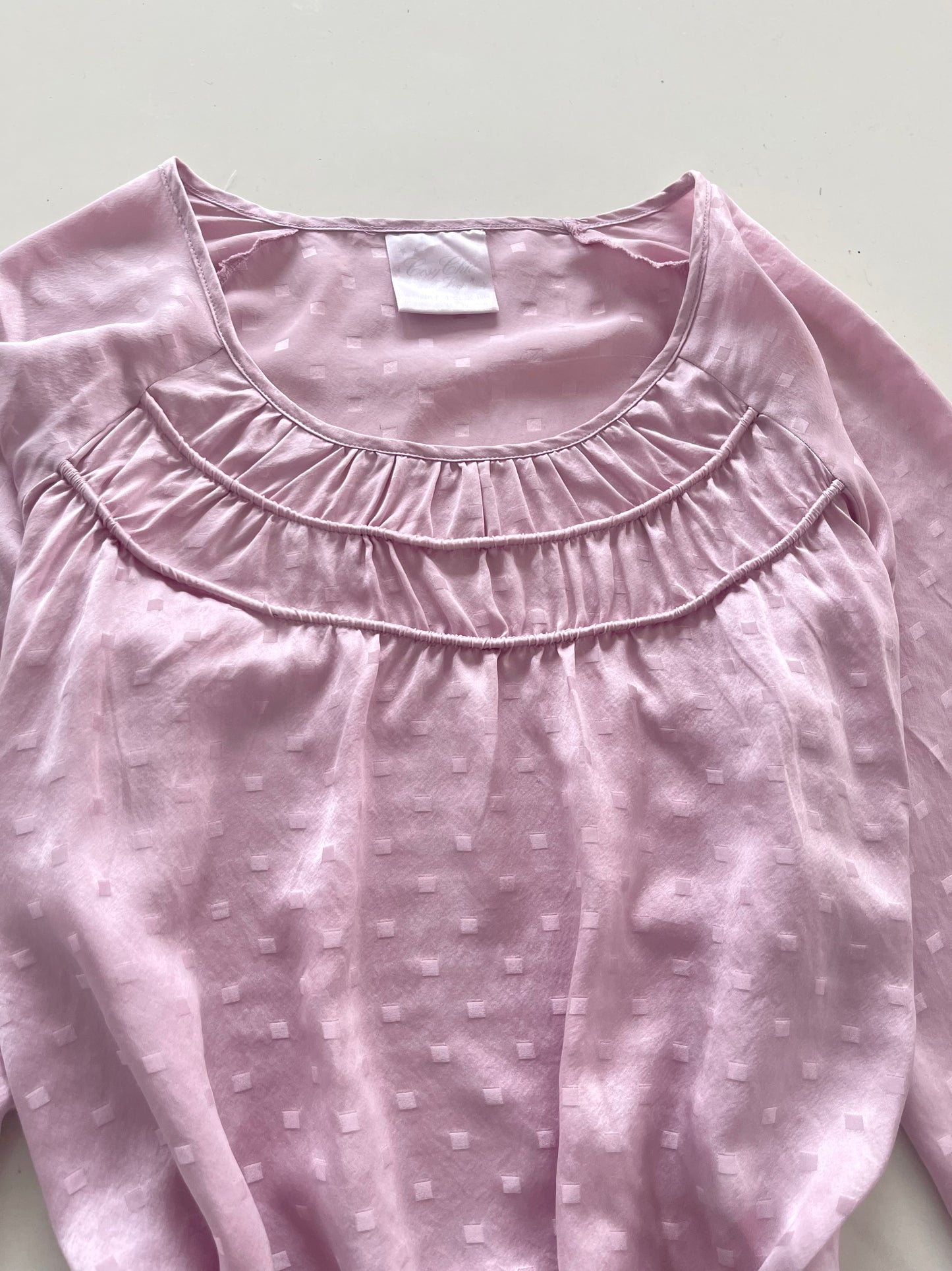 100% Silk Vintage Top-Bust 40 to 42