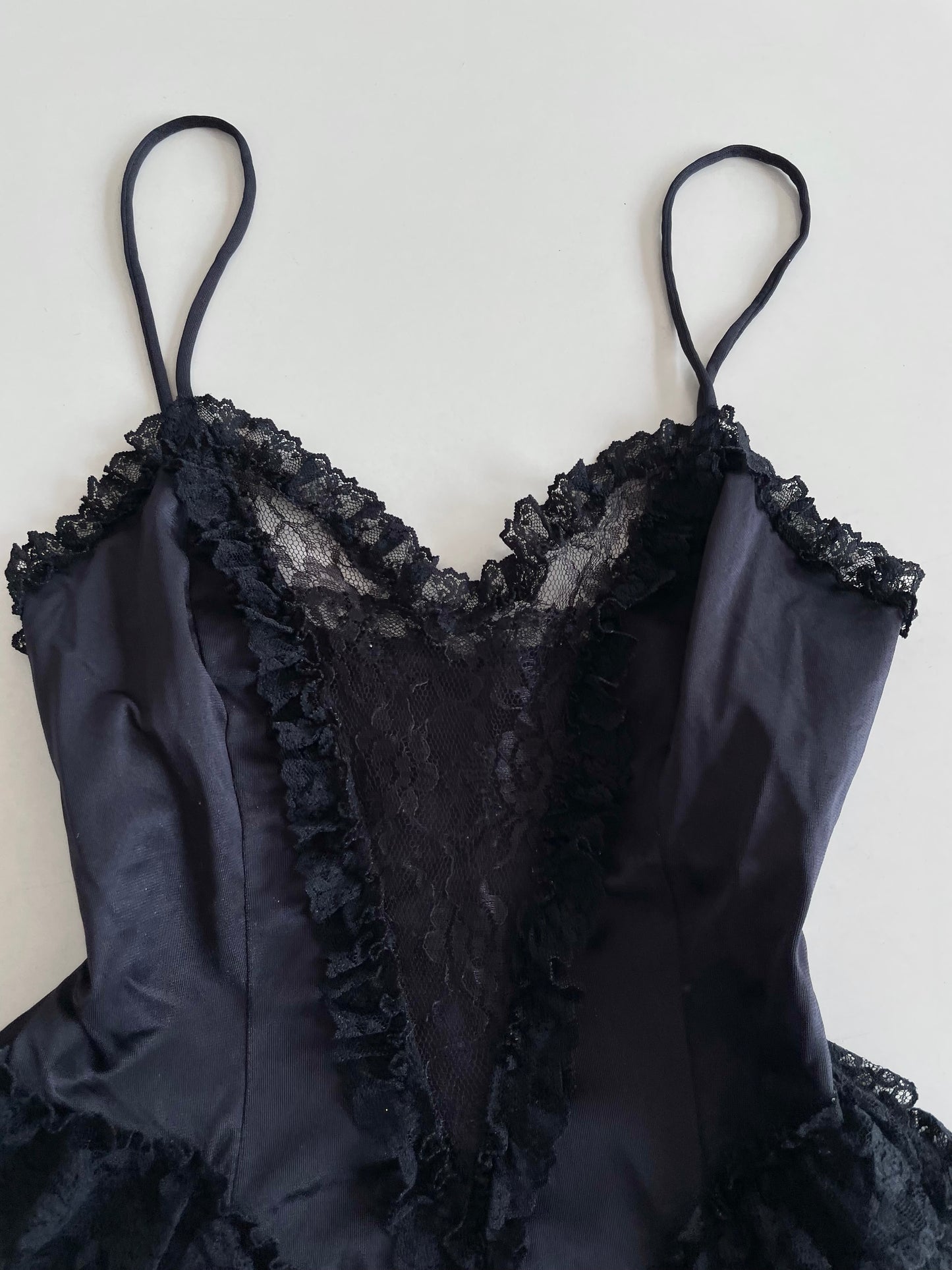 Lacy Lounge Top-Bust 30 to 32