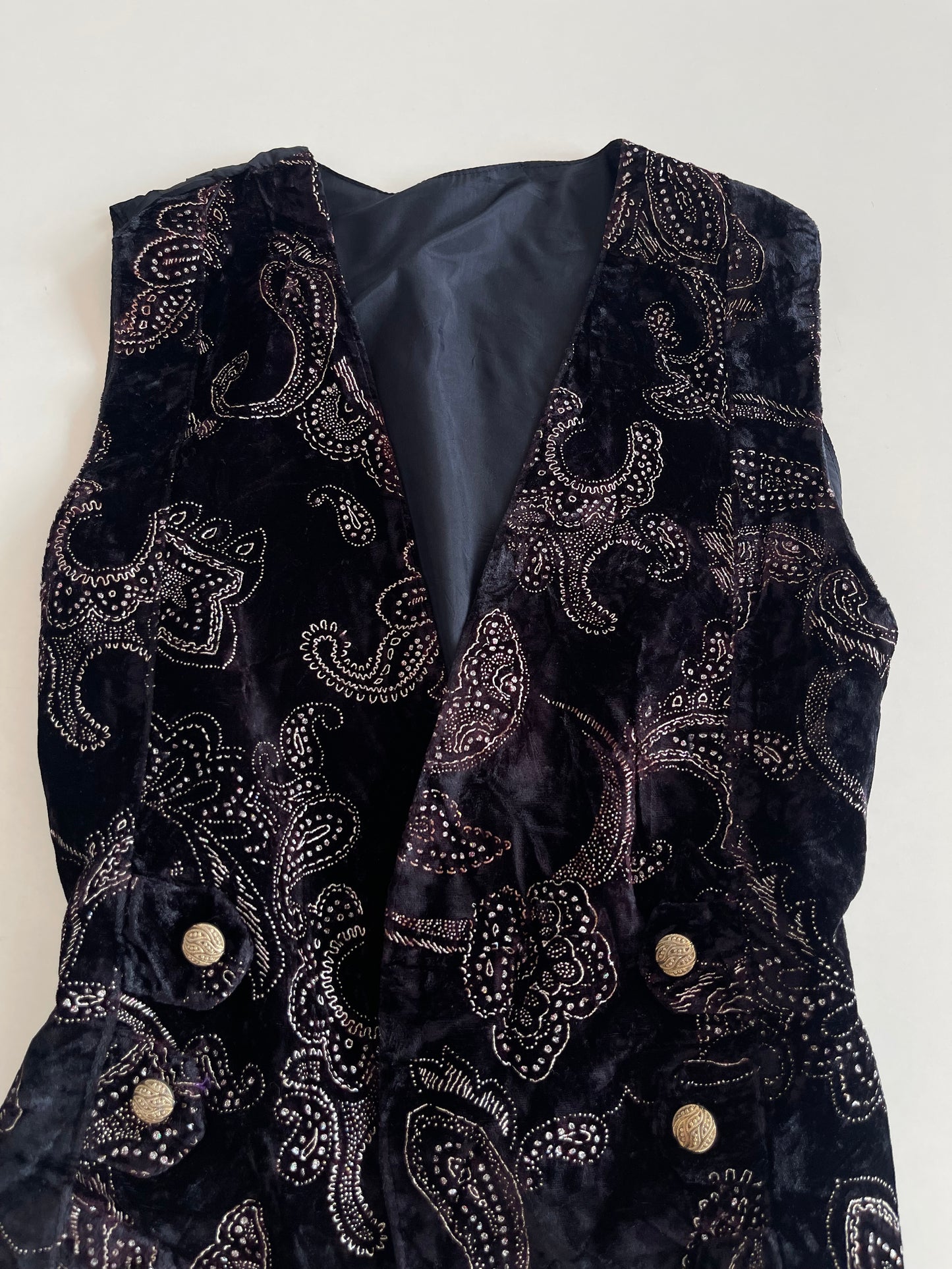 Vintage Embroidered Waistcoat-Bust 44