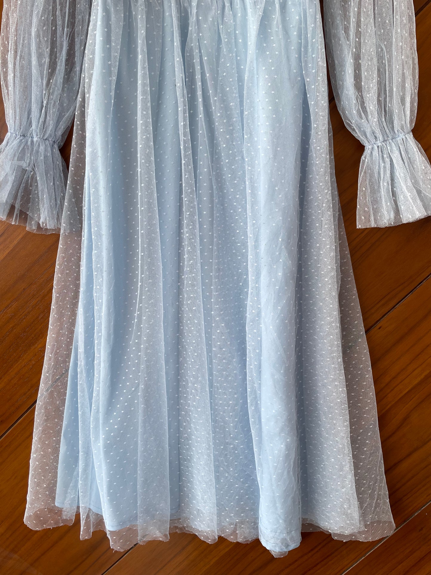 Vintage Lace Dress-Bust 28