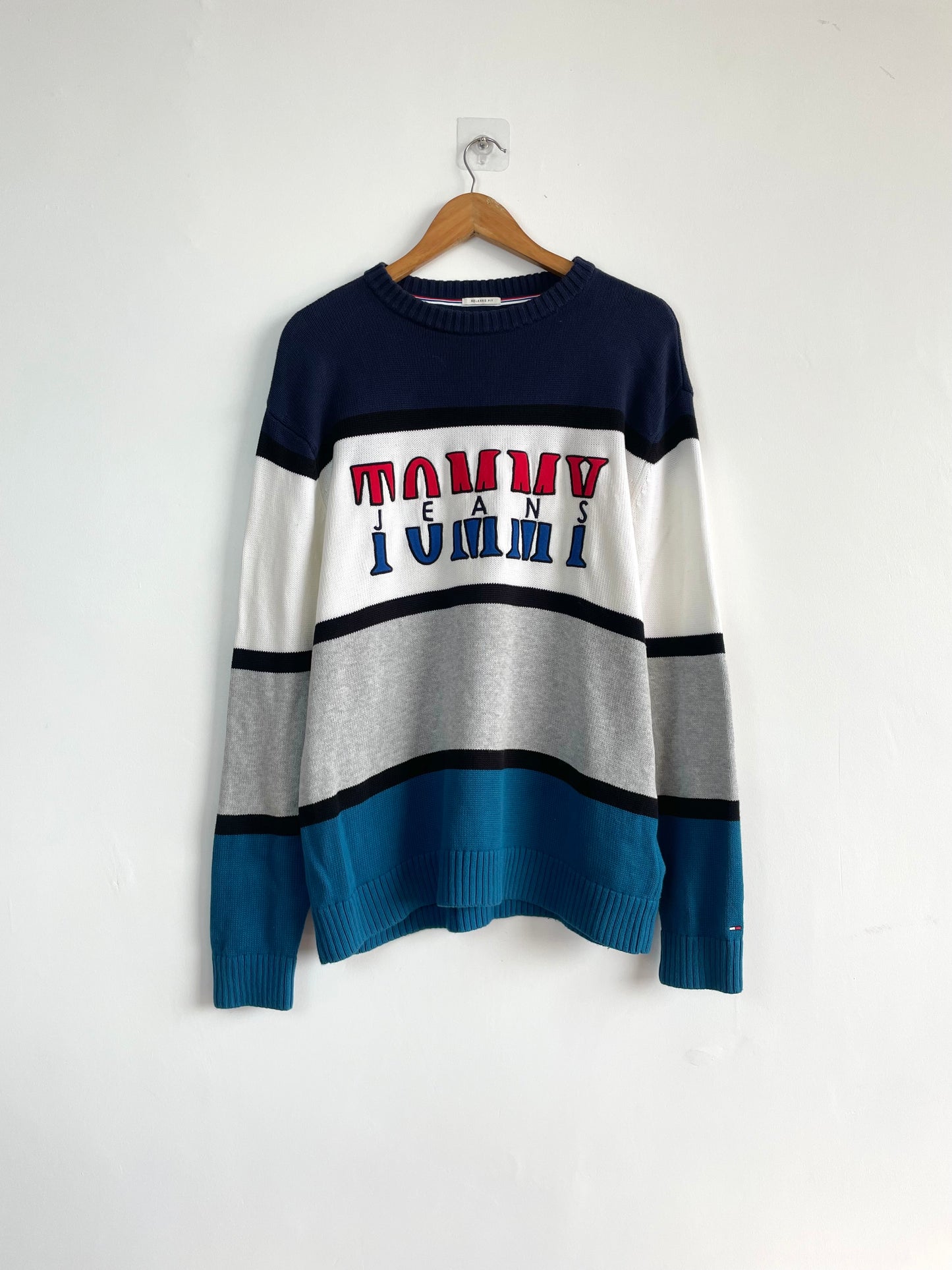 Vintage Tommy Hilfiger Cotton Pullover-Chest 48