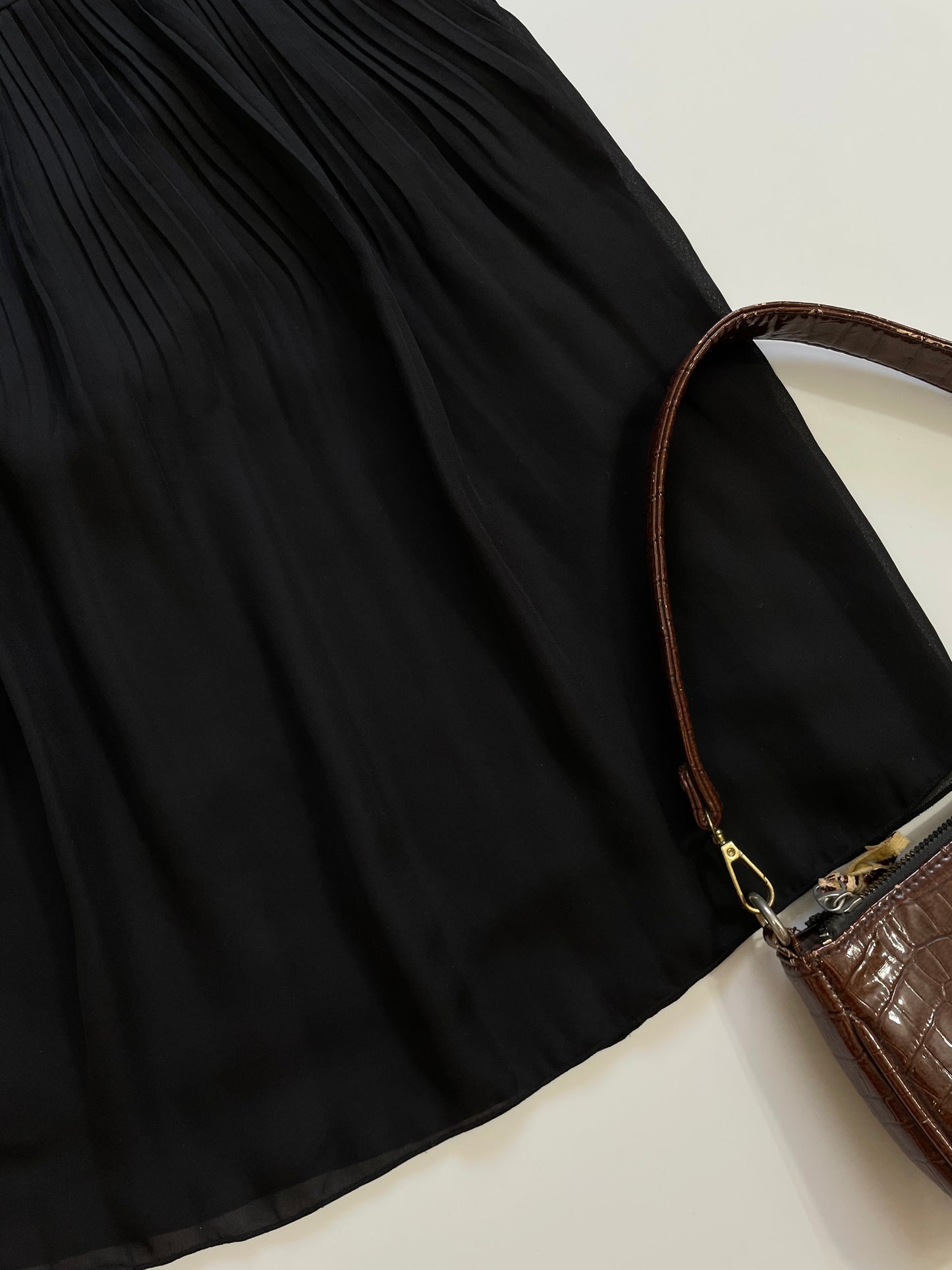 Black Pleated Skirt-Waist 26
