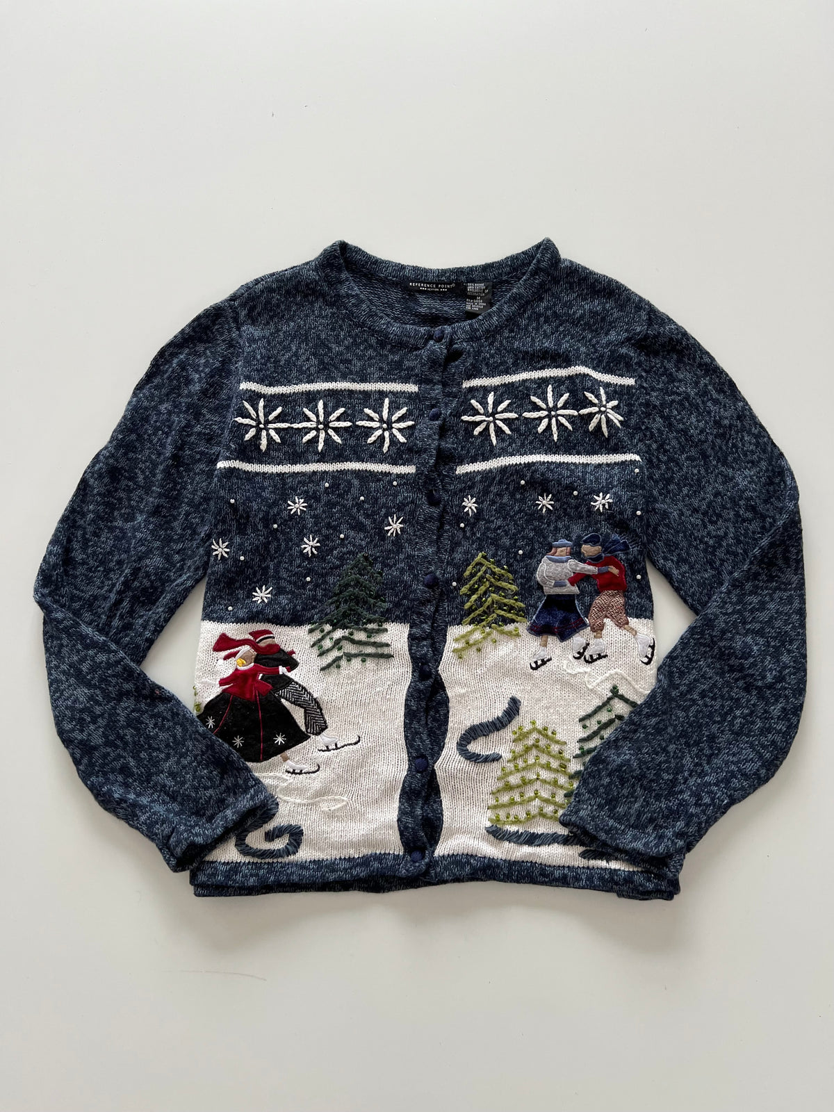Reference Point Christmas Sweater-Bust 42
