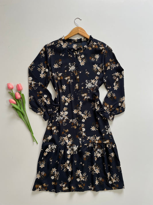 BLUE FLORAL DRESS - BUST 40