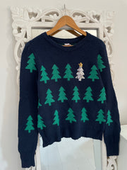 Christmas Sweater-Chest 38