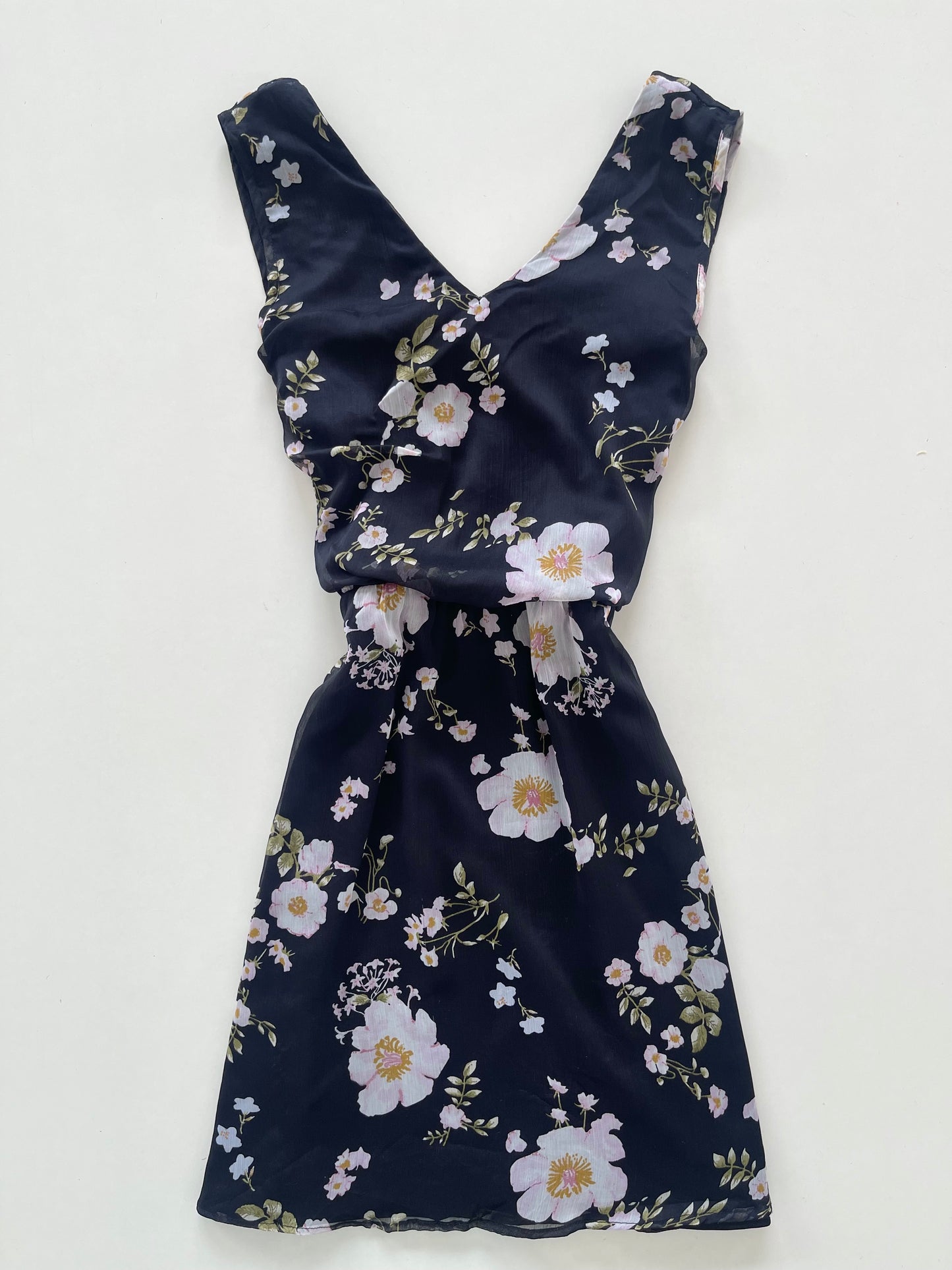 White Rosie Y2k Dress-Bust 38